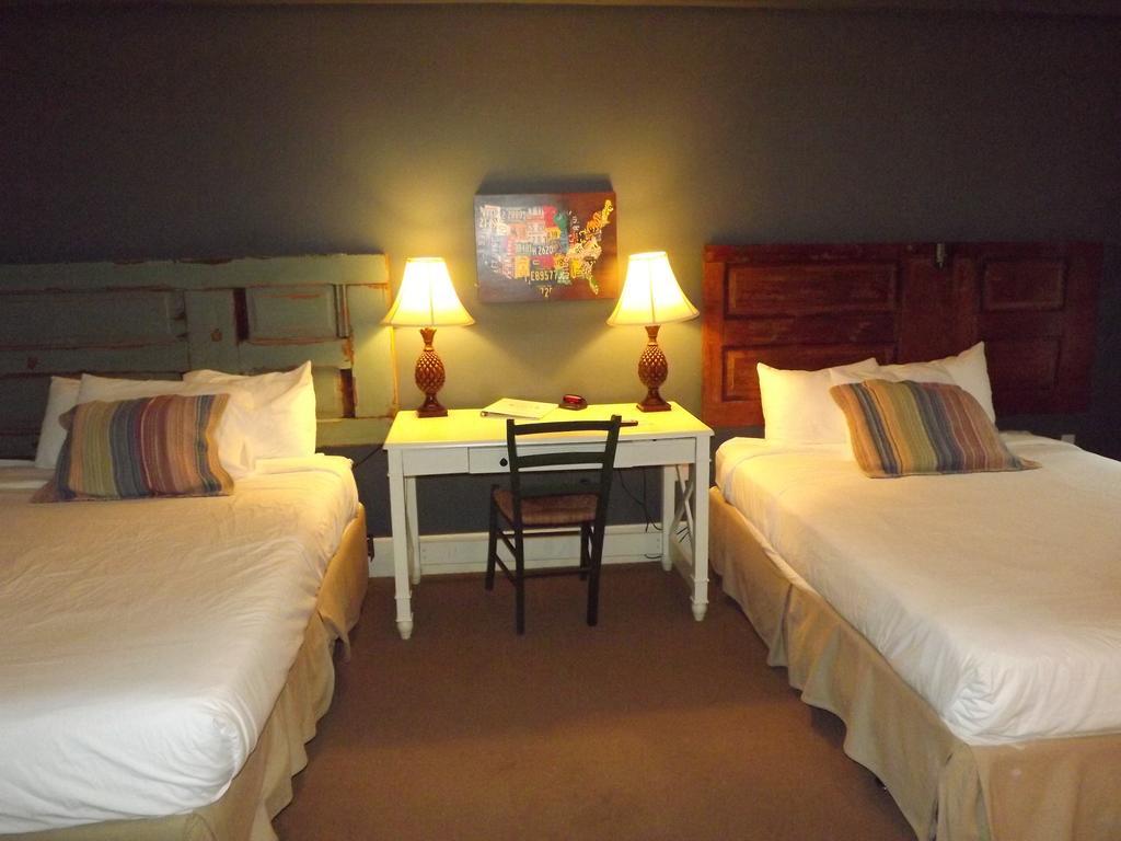Pittsfield William Watson Hotel (Adults Only) מראה חיצוני תמונה