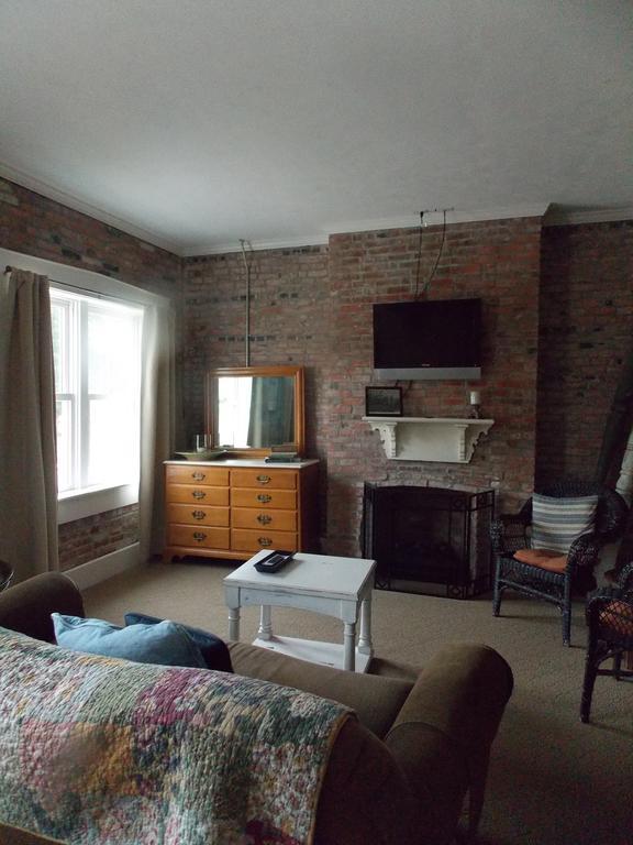 Pittsfield William Watson Hotel (Adults Only) מראה חיצוני תמונה