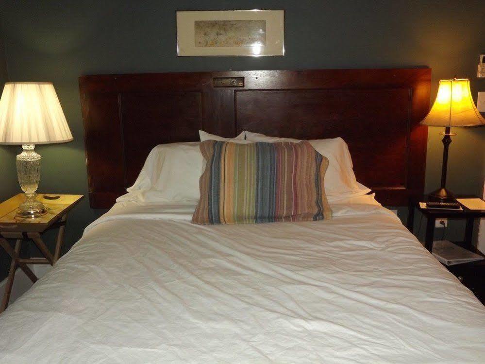 Pittsfield William Watson Hotel (Adults Only) מראה חיצוני תמונה