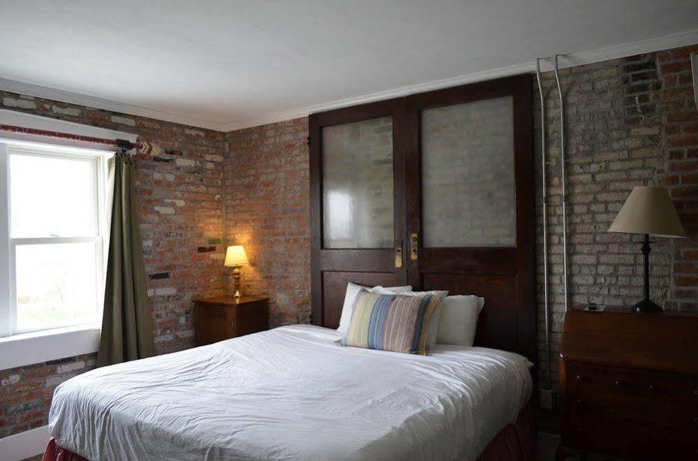 Pittsfield William Watson Hotel (Adults Only) מראה חיצוני תמונה