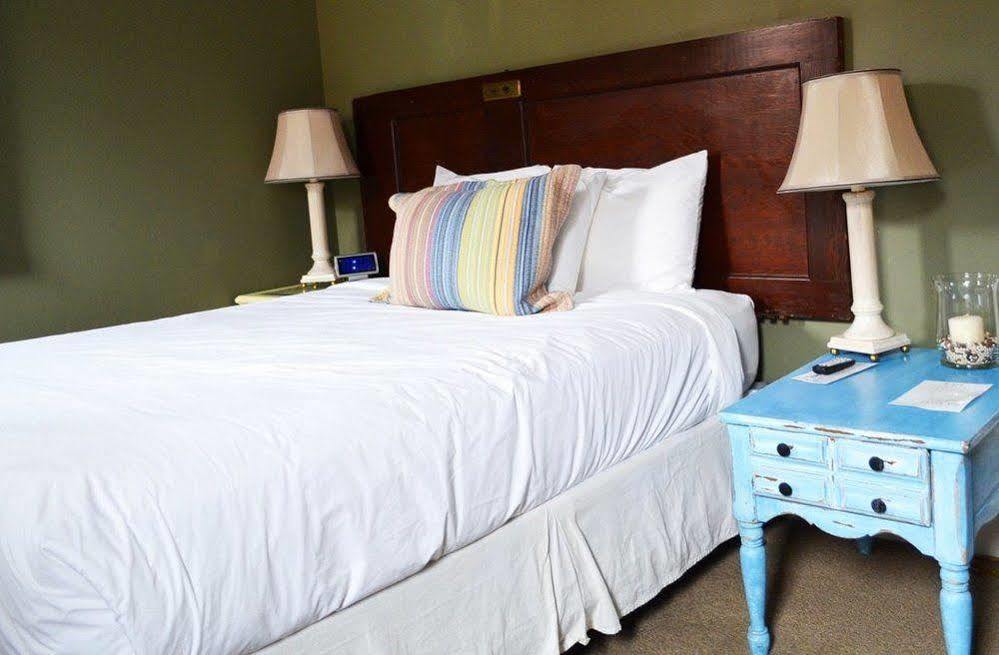 Pittsfield William Watson Hotel (Adults Only) מראה חיצוני תמונה